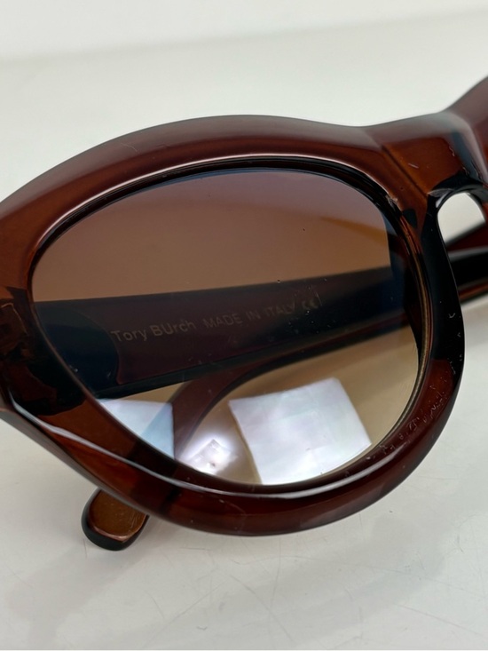 TORY BURCH Logo Brown Gradient Oversized Sunglasses main image 11